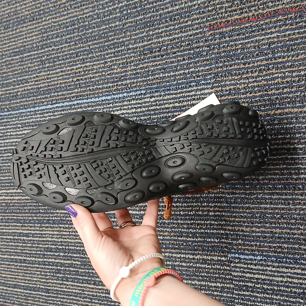 SINGLE RIGHT SHOE Merrell Winter Faux Leather Jungle Moc Shoe Size 9 - Picture 2 of 7
